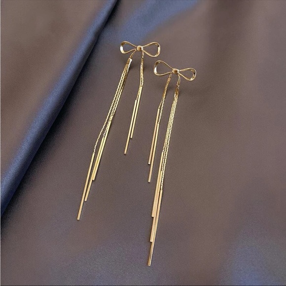 “Sweet Intentions” Gold Bow Dainty Delicate Tassel Sterling Silver Stud Earrings - Picture 7 of 7